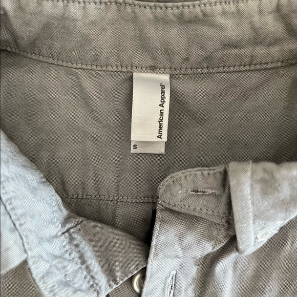 Mens light grey short sleeve button down - Picture 2 of 3